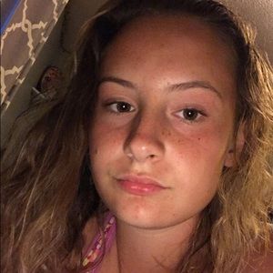 Meet your Posher, Katelyn